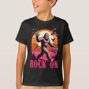 Camiseta Rock On Bigfoot Sasquatch Yeti Día de San Valentín