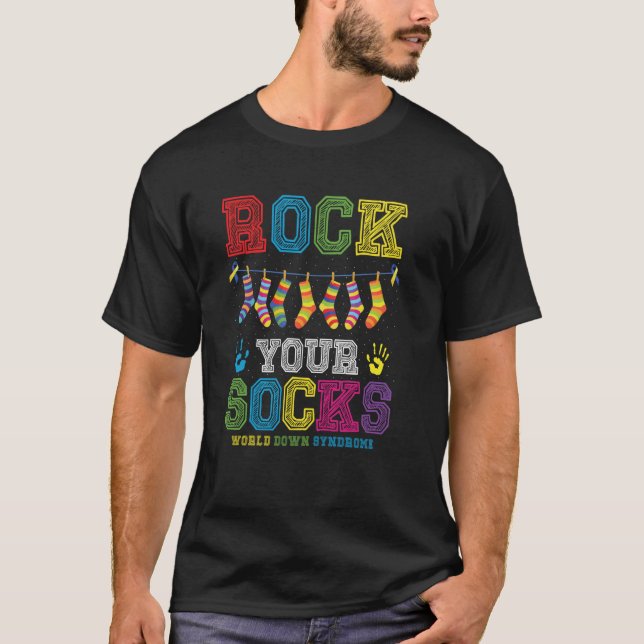 Camiseta Rock Your Socks World Down Syndrome Awareness Day  (Anverso)