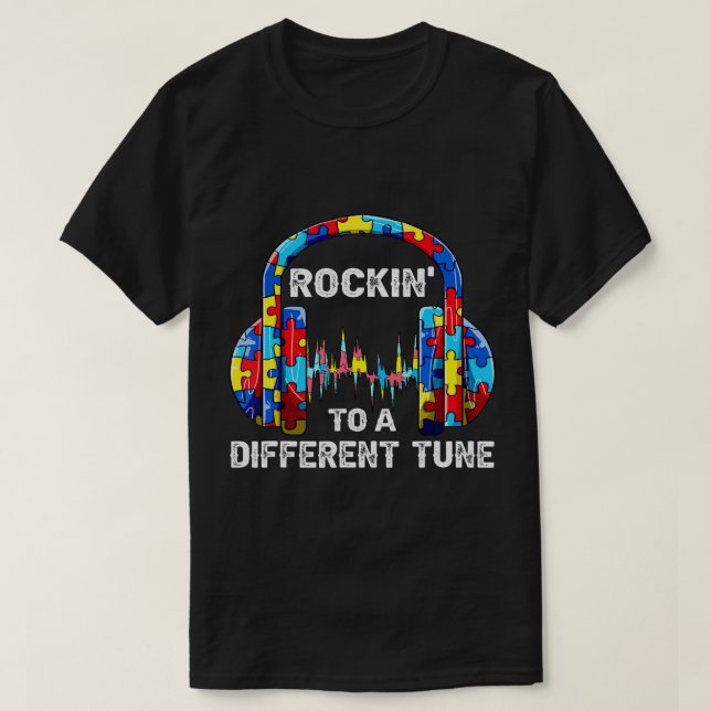 Camiseta Rockear A Otro Amante Del Autismo De Tune (Diseño del anverso)