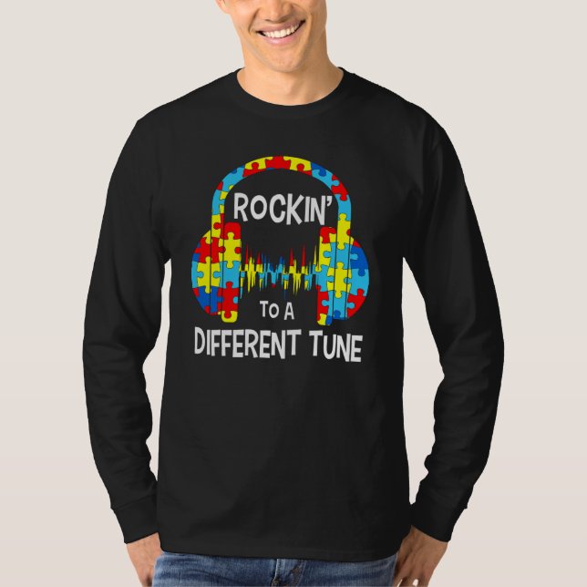 Camiseta Rockin To A Different Tune Autistic Awarenes Men W (Anverso)