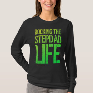 Camiseta Rocking The Stepdad Life Funny Fathers Day Bonus D