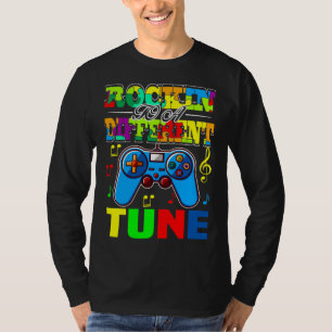 Camiseta Rocking To A Different Tune Autism Awareness Gamer