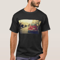 Camiseta roja del coche del vintage