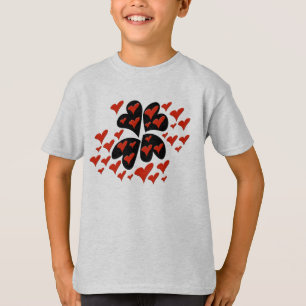 Camiseta Rojo en los corazones negros