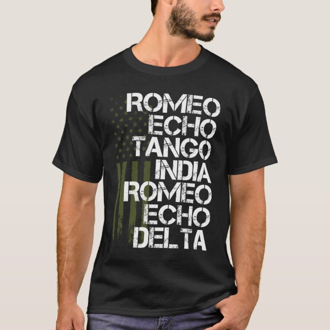 Camiseta Romeo Echo Tango Funny Familia Militar Fonética Al (Anverso)
