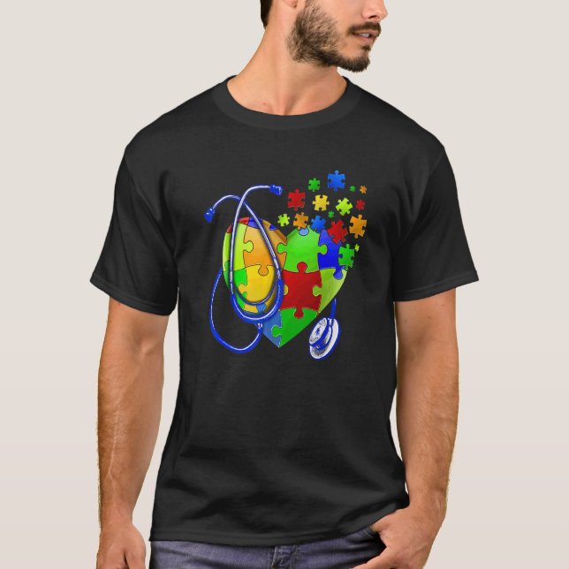 Camiseta Rompecabezas de corazón estetoscopio enfermera méd (Anverso)