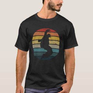 Camiseta Romper la silueta de baile en un atardecer retro