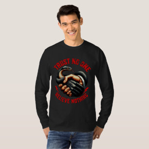 Camiseta Ropa con la oscura verdad "No creas nada" - Edgy