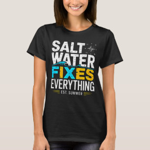 Camiseta Ropa de Amante de la Playa: El Agua Salada Lo Arre