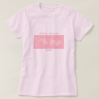 Camiseta rosa con flores de cerezo