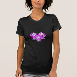 Camiseta Rosa con flores de Lotus sobre fondo verde marino