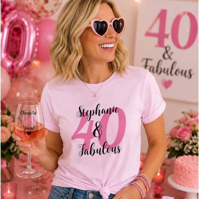 Camiseta rosa personalizada de cumpleaños 40 y fab (Subido por el creador)