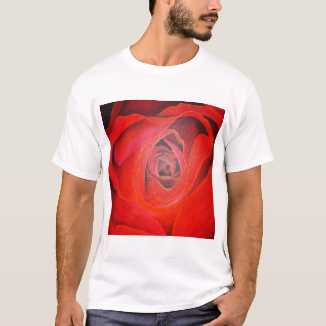 Camiseta Rosa Roja Artística en Forma de Corazón (Anverso)