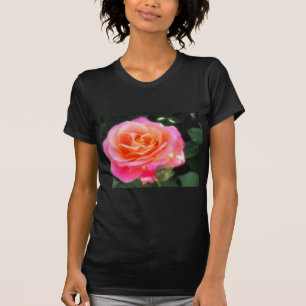 Camiseta Rosa Rosa y Naranja Bonita
