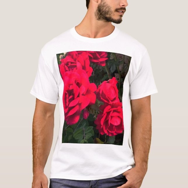 Camiseta Rosario Roses Rojos (Anverso)