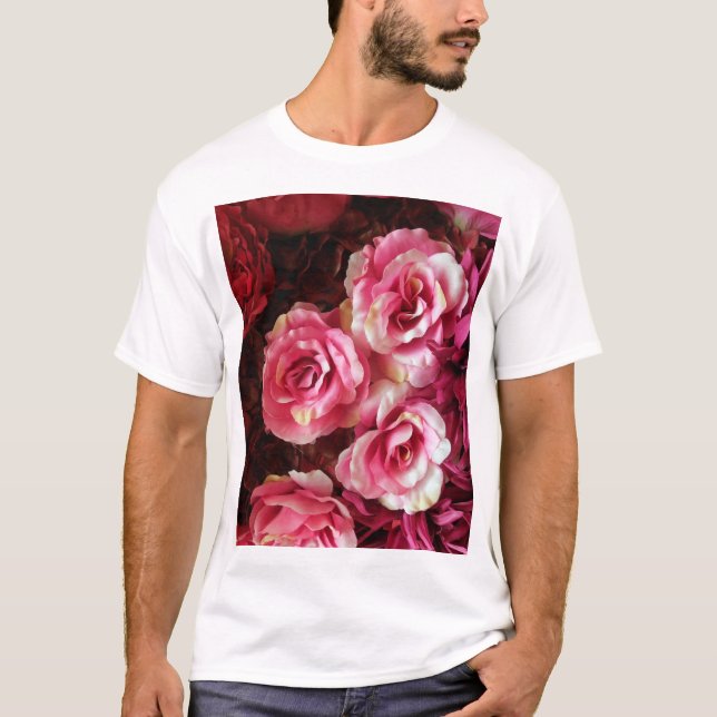 Camiseta rosas rosas rojas: fondo de tela. (Anverso)