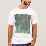 Camiseta Rosebushes Bajo Los Árboles, Gustav Klimt<br><div class="desc">Gustav Klimt (14 de julio de 1862 - 6 de febrero de 1918) era un pintor simbolista austríaco y uno de los miembros más destacados del movimiento secesión de Viena. Klimt es conocido por sus pinturas, murales, bocetos y otros objetos artísticos. Además de sus obras figurativas, que incluyen alegorías y...</div>