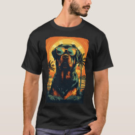 Camiseta Rottweiler con gafas de sol en la playa
