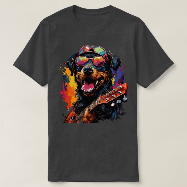 Camiseta Rottweiler Tocando Guitarra (Diseño del anverso)
