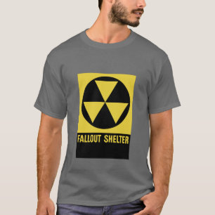 Camiseta Rótulo del refugio de polvillo radiactivo