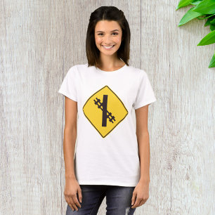 Camiseta Rótulo ferroviario de cruce de carreteras