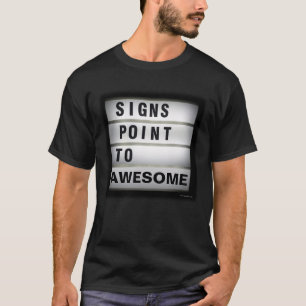 Camiseta Rótulos señalan eslogan a la moda