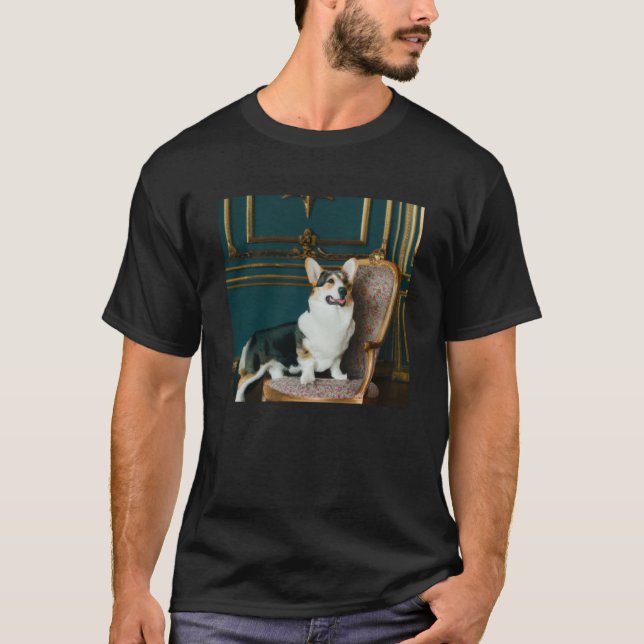 Camiseta Royal Highness Corgi Portrait Dogs UK Pembroke Mon (Anverso)