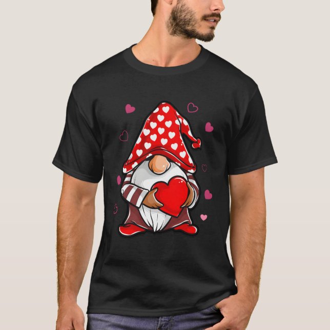 Camiseta S Day Gnome Love Holding Red He (Anverso)