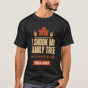Camiseta Sacudir las nueces de mi panza de árbol familiar s