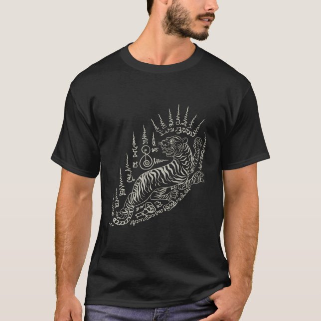 Camiseta Sak Yant Tatuaje tailandés poderoso tigre mágico T (Anverso)