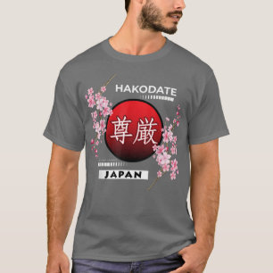 CAMISETA SAKURA CHERRY BLOSSOM EN CIUDADES DE JAPÓN, HAKODA