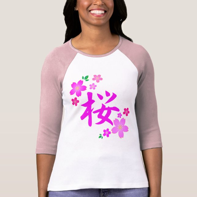 Camiseta Sakura en japonés (Anverso)