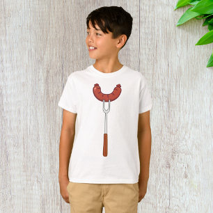 Camiseta Salchicha a la parrilla en tenedor para barbacoa