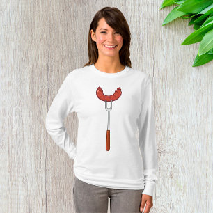 Camiseta Salchicha a la parrilla en tenedor para barbacoa