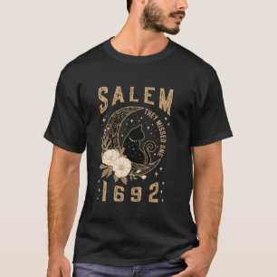 Camiseta Salem 1692 Se Perdieron Un Juicio De Brujas Gato N