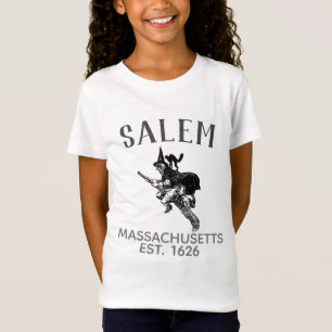 Camiseta Salem Massachusetts bruja en escoba con gato y chi