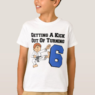 Camiseta Salir un retroceso de tema del karate 6