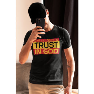 Camiseta Salir y confiar en la fe de Dios y la espiritualid