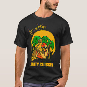 Camiseta Salty Clucker Gráfico en una Playa Tropical Divert
