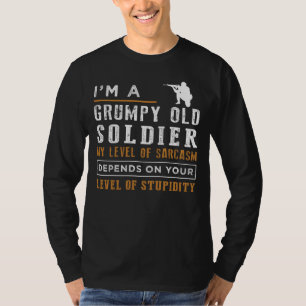 Camiseta Saludo la risa con el viejo soldado gruñón Tee - S