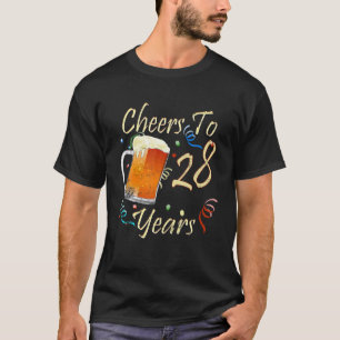 Camiseta Saludos A Los 28 Años 28ª Famosa Cerveza De Cumple