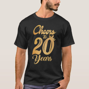 Camiseta Saludos Bebidos A Mujeres De 20 Años De Edad