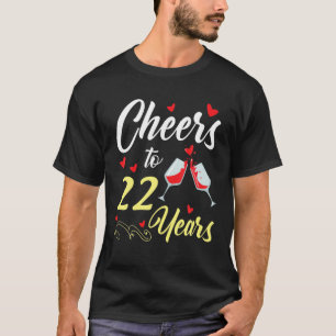 Camiseta Saludos De Vino A 22 Años Feliz Boda Marr