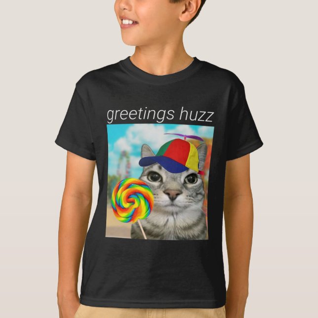 Camiseta Saludos Huzz Gracioso Gen Z Alpha Meme (Anverso)