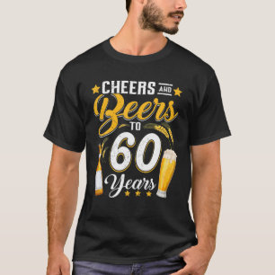 Camiseta Saludos Y Cervezas A 60 Años Graciosos 60 Años