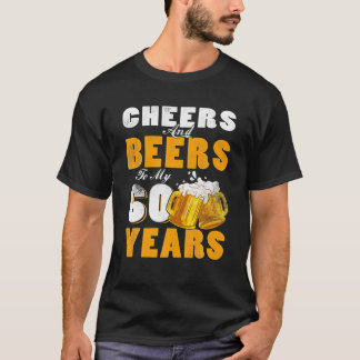 Camiseta Saludos Y Cervezas A Mis 60 Años