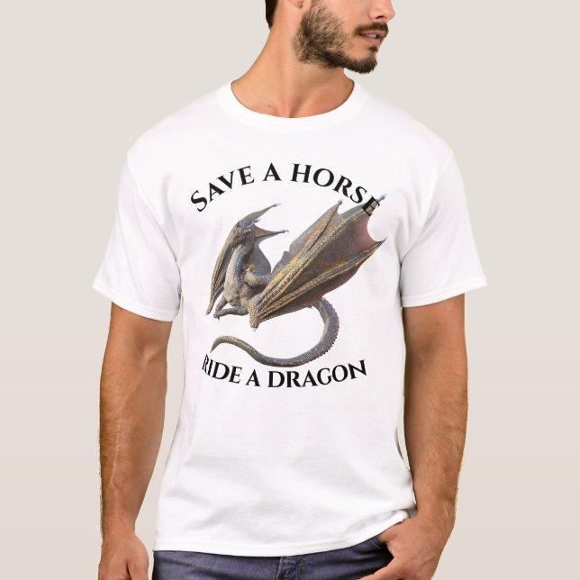 Camiseta Salva a caballo de un dragón (Anverso)