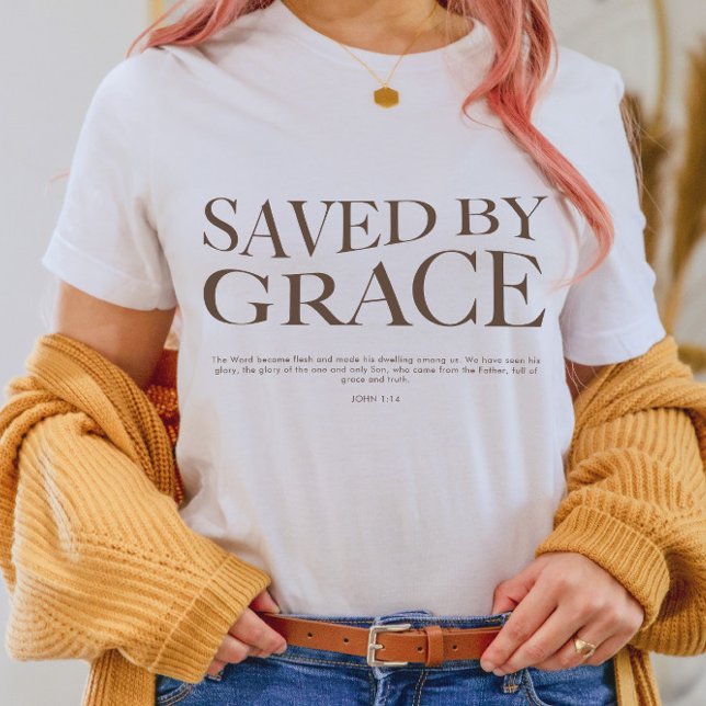 Camiseta Salvado por Grace | Prendas de vestir estéticas cr (Subido por el creador)