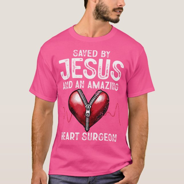 Camiseta Salvado Por Jesús Y Un Sorprendente Cirujano Del C (Anverso)