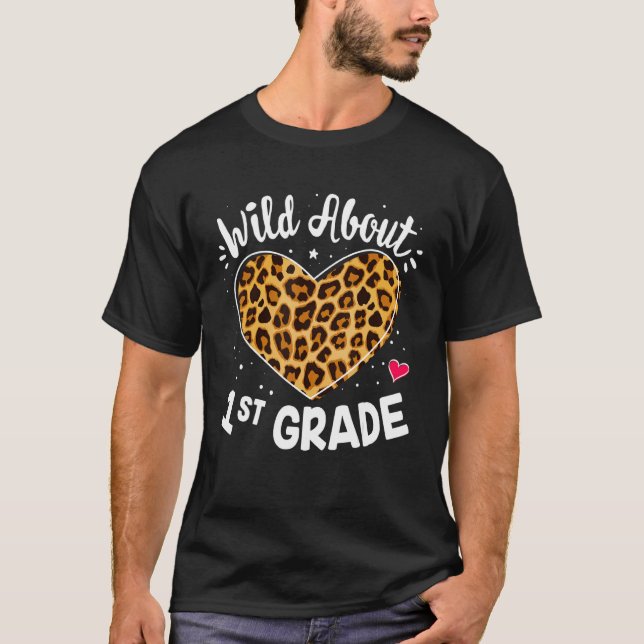 Camiseta Salvaje escuela de primer grado de Leopard Squad (Anverso)